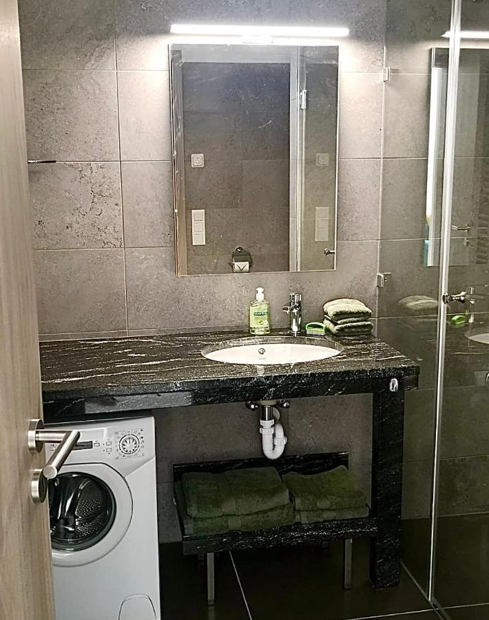 Lotusbluete Appartement In Heviz Mit Tiefgarage Und Panoramaterrasse المظهر الخارجي الصورة